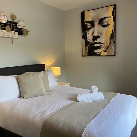 The Hillcrest, Luxury Accommodation In Castleblayney Town ภายนอก รูปภาพ